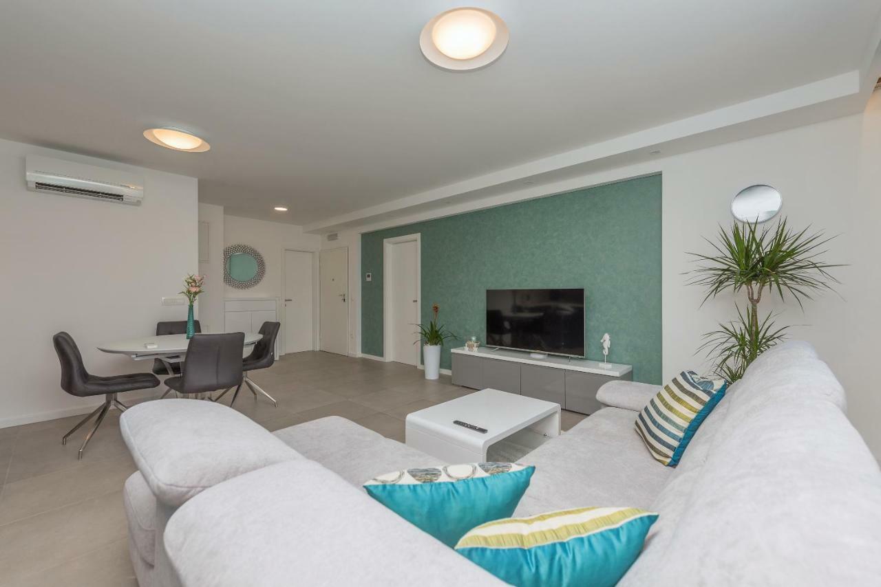 Villa Vid Apartments - Makarska Exklusiv المظهر الخارجي الصورة