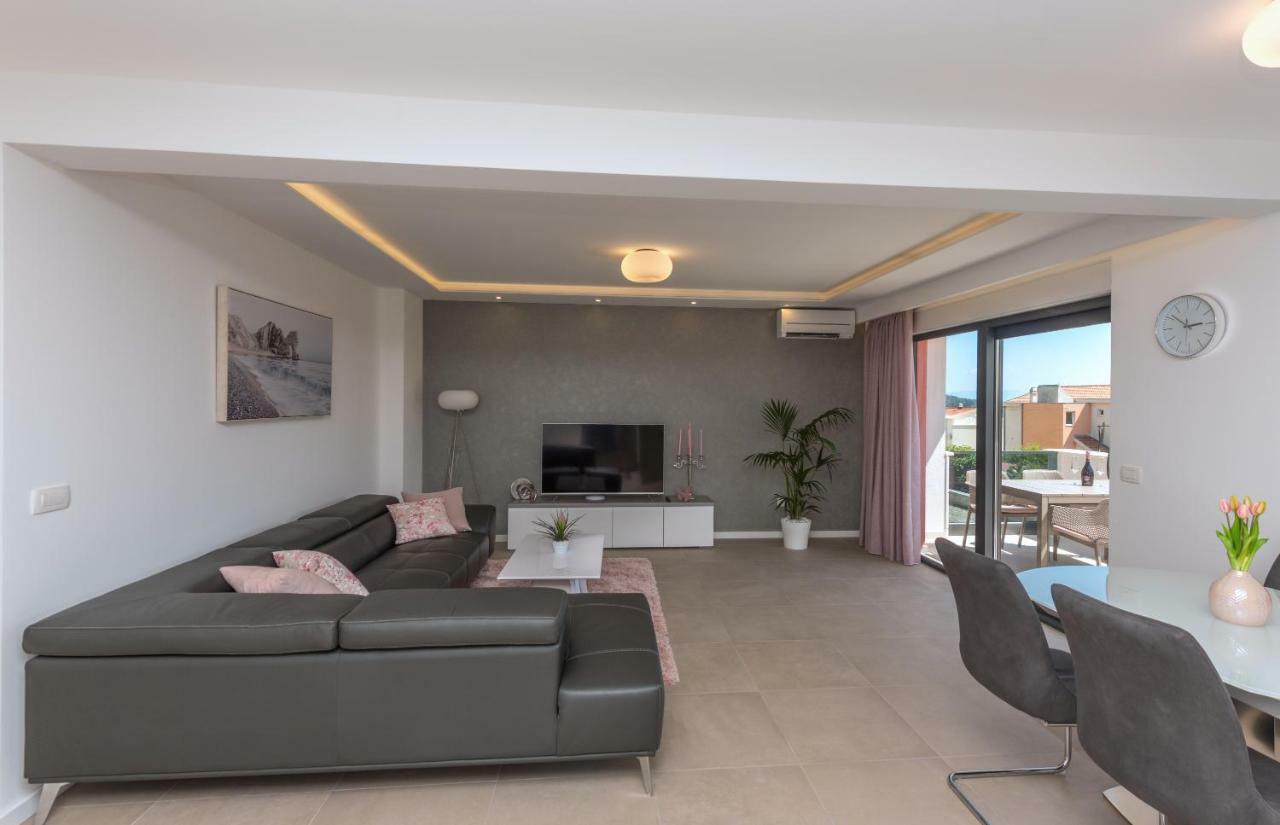 Villa Vid Apartments - Makarska Exklusiv المظهر الخارجي الصورة