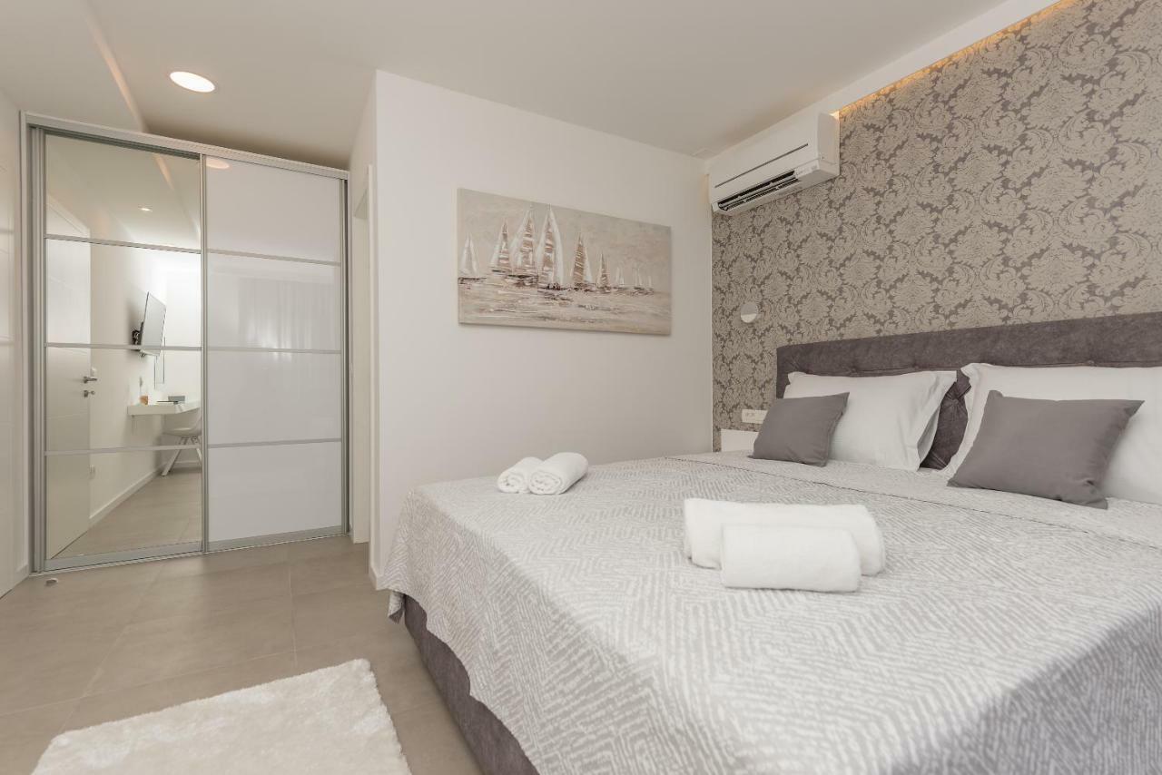 Villa Vid Apartments - Makarska Exklusiv المظهر الخارجي الصورة